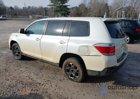 2012 Toyota Highlander z USA, uszkodzony, nr VIN 5TDZA3EH0CS028998